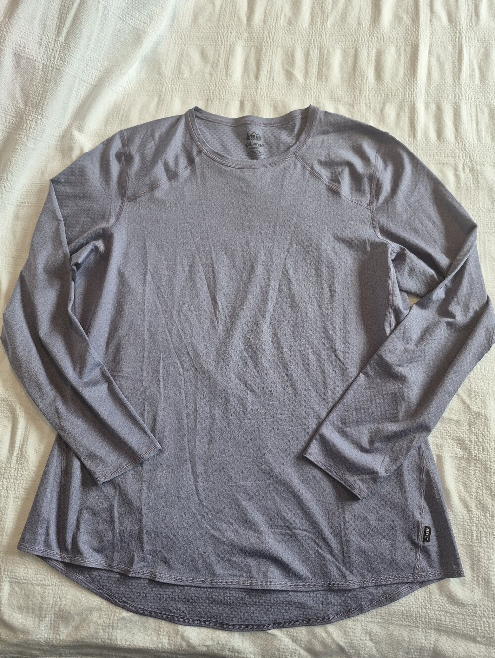 REI women's 1X Large light purple long sleeve EUC